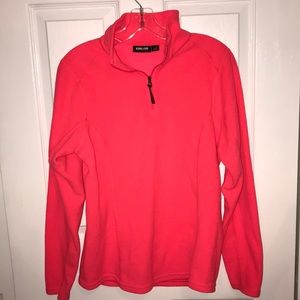 Woman’s fleece quarter-zip